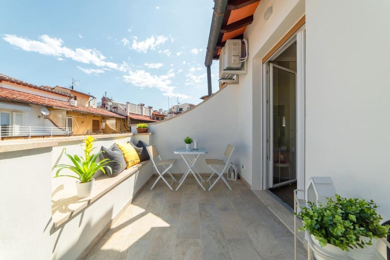 Ponte Vecchio Studio Флоренция Экстерьер фото